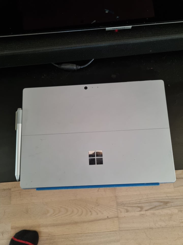 Microsoft Surface pro 4, I5.- 6300