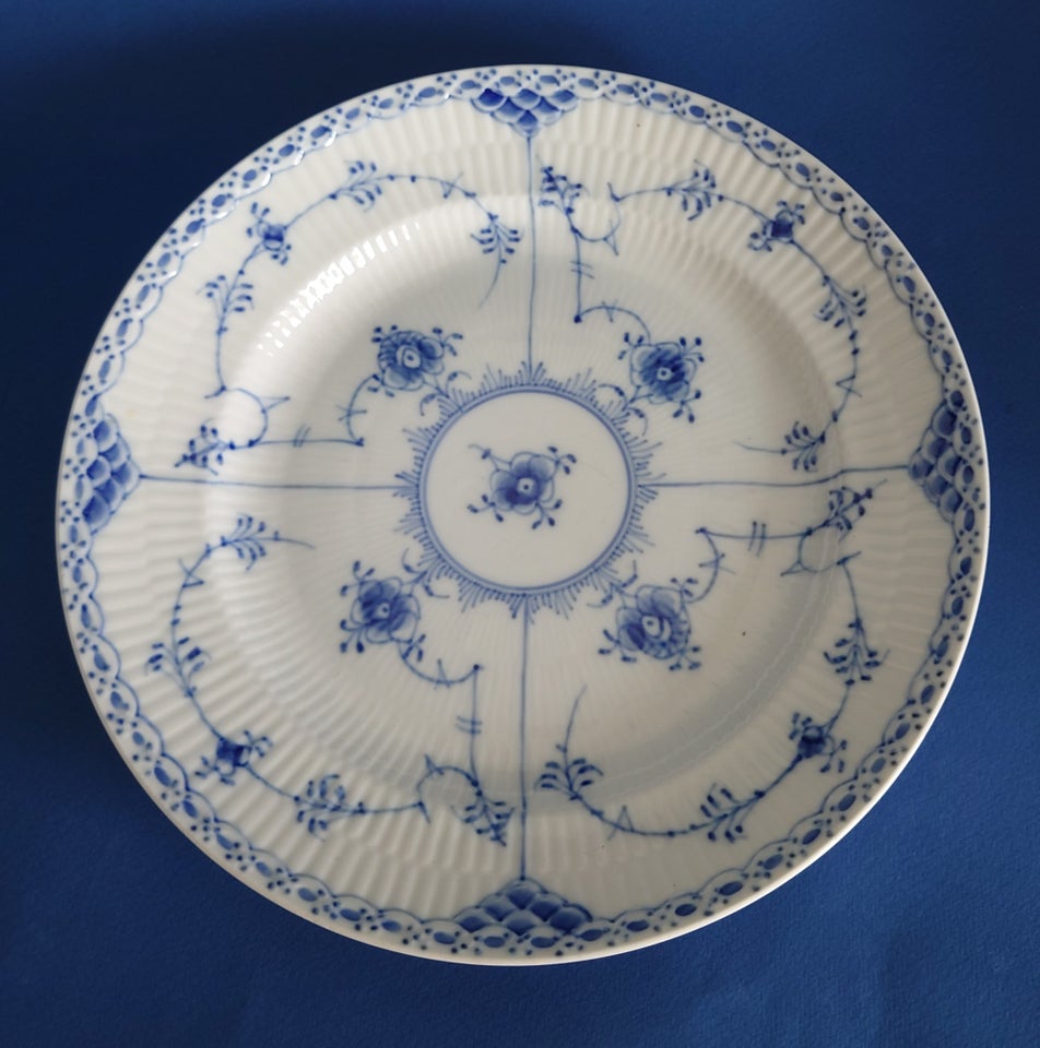 Porcelæn Tallerken 572