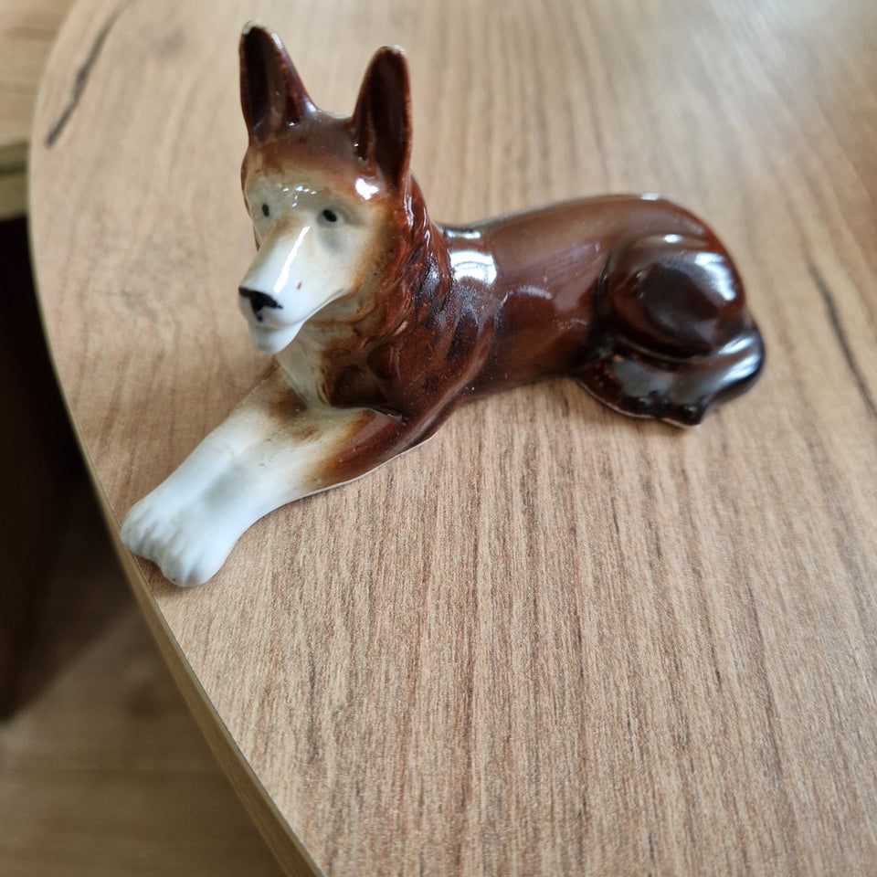 Porcelæns hund