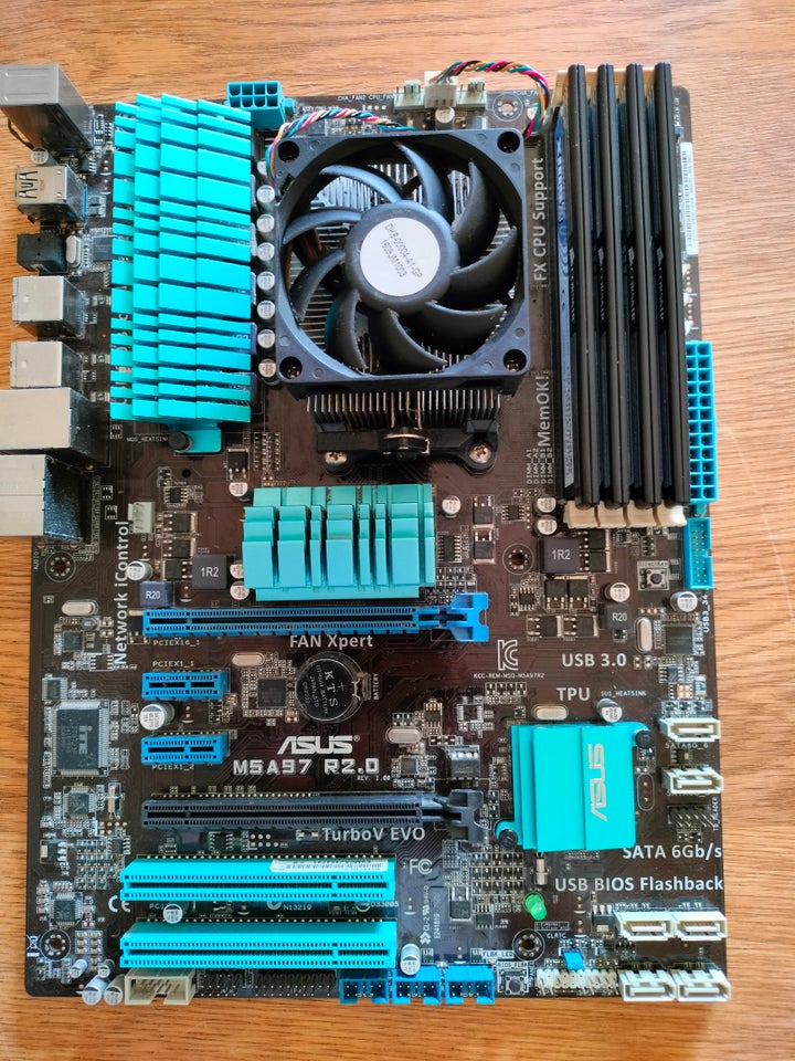 Bundkort cpu og ram Asus