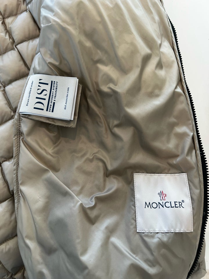 Dynejakke, str. 38, Moncler