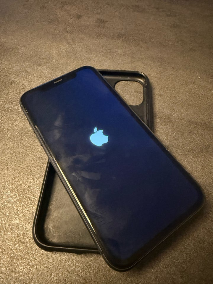 iPhone 11, 64 GB, sort