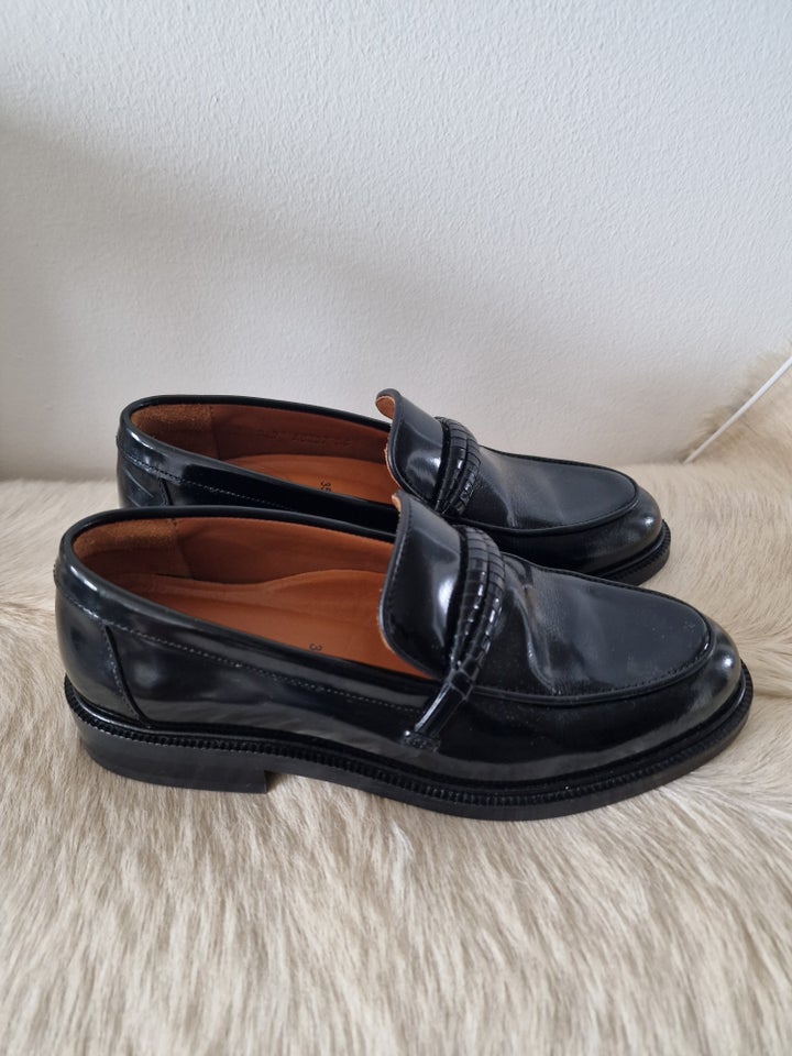 Loafers, str. 36, Billi bi