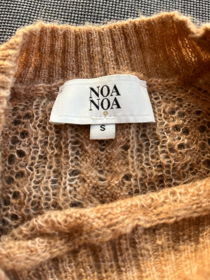 Sweater, Noa noa, str. 36