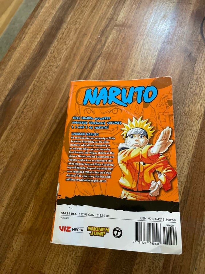 Naruto manga 1-3 i og deidara figure