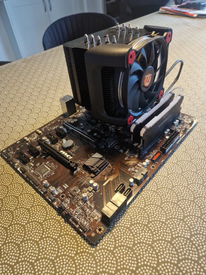 Selvbyg, Motherboard, CPU