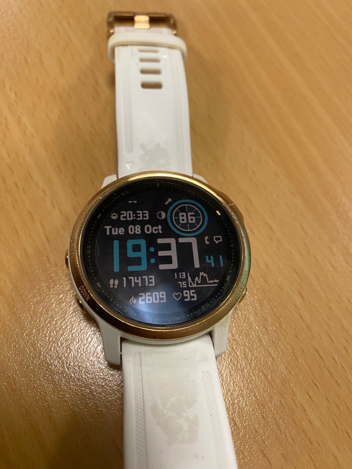 Løbeur, Smartwatch, Garmin 42 mm 6s