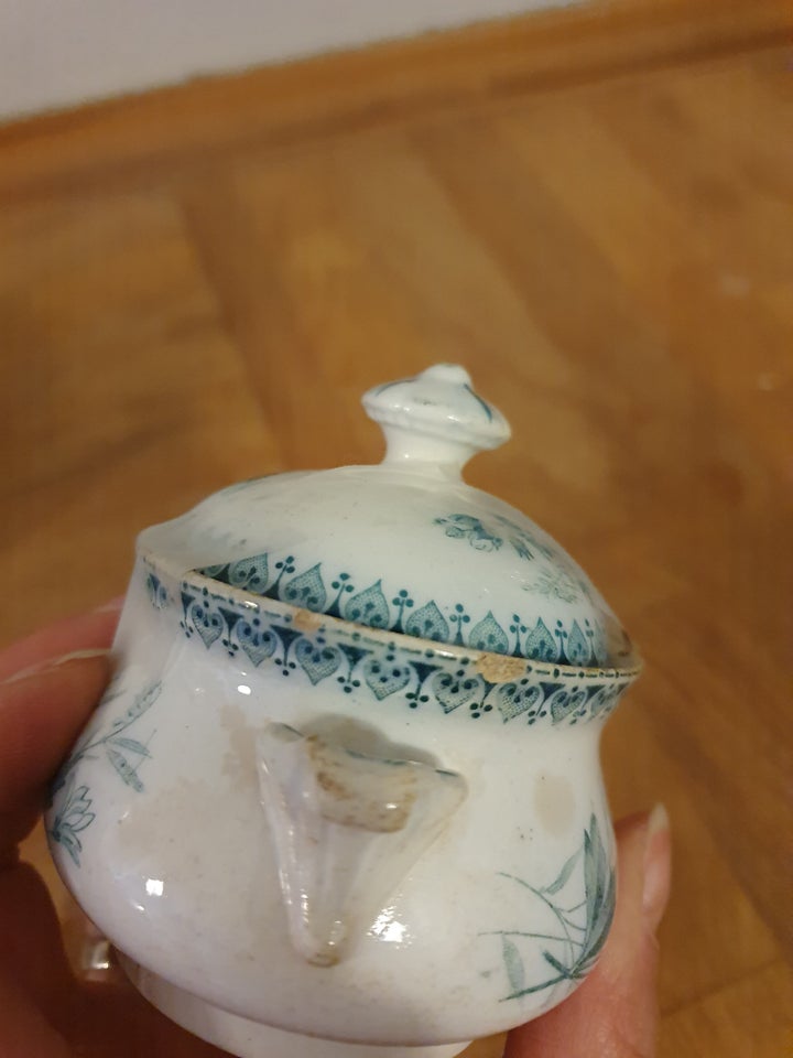 Porcelæn Flødekande