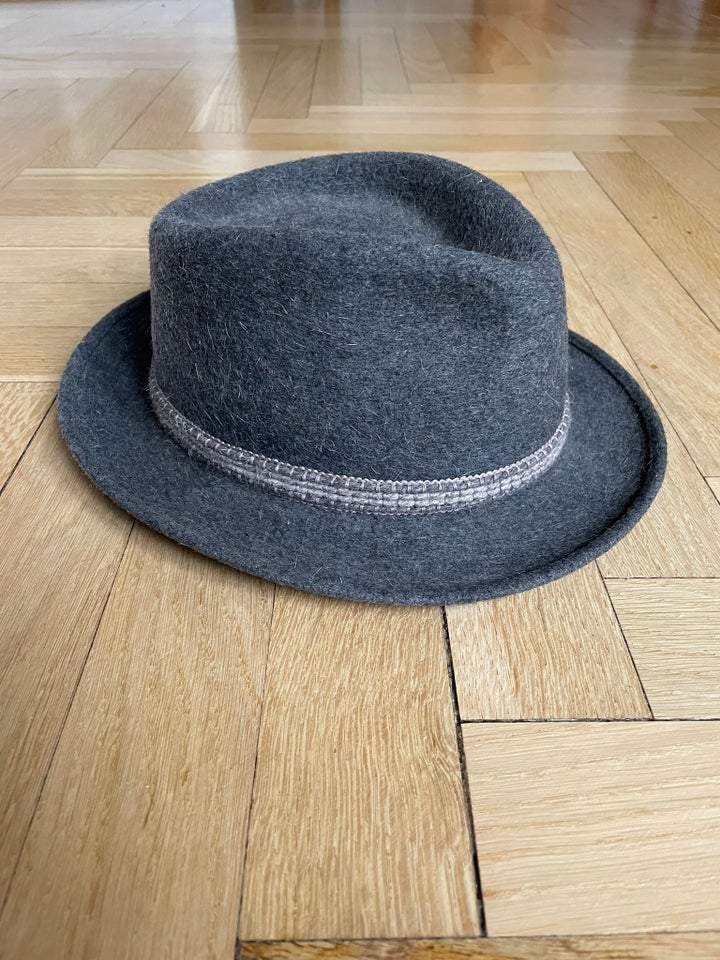 Hat, Jason, str. 58