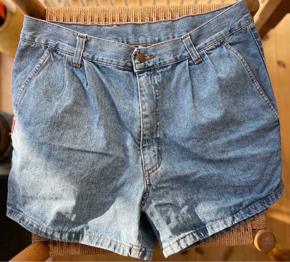 Shorts, Vintage, str. 36