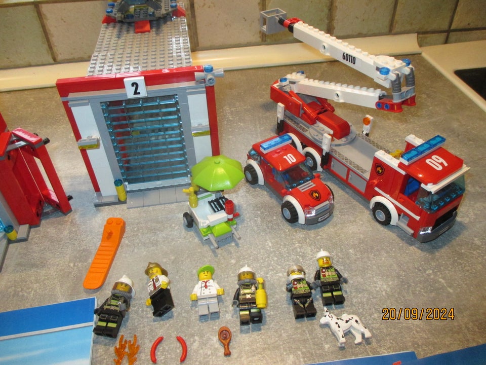 Lego City 60110