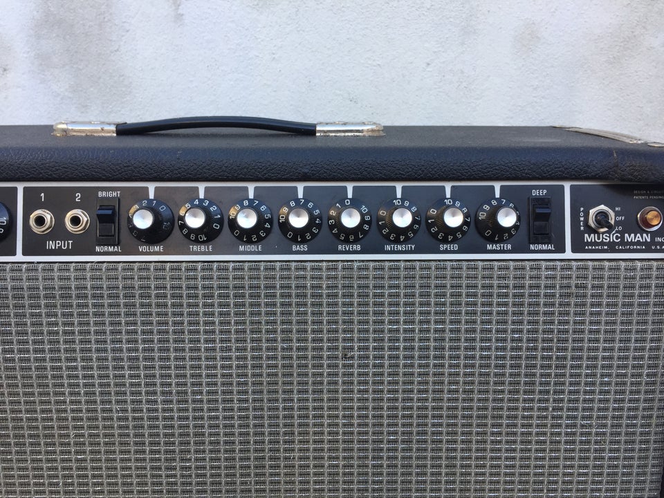 Musicman 212. 50 år gl. lyd...