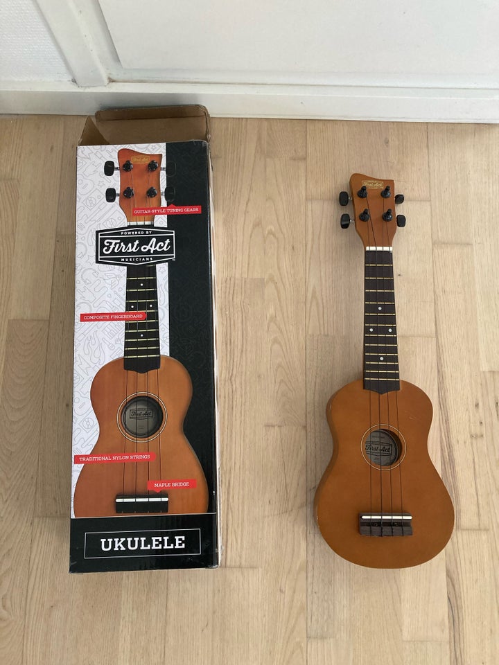 Andet, andet mærke Ukulele