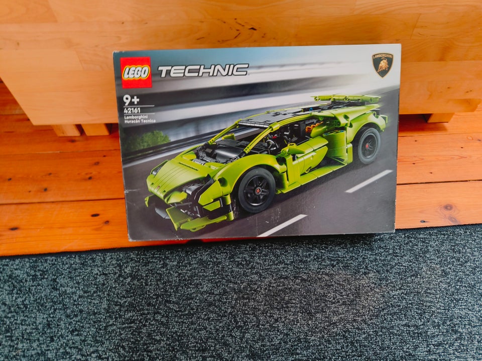 Lego Technic, 42161 Lamborghini