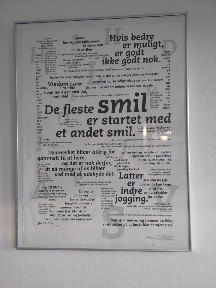 Visdomsord, motiv: Hygge og smil