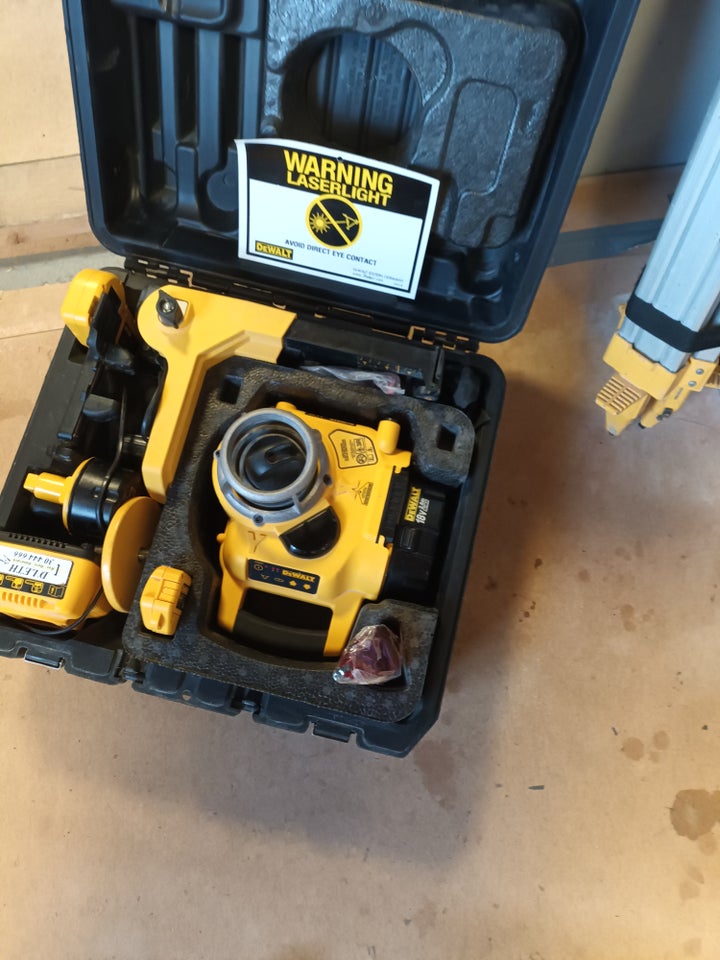 Nivelleringsapparat , Dewalt