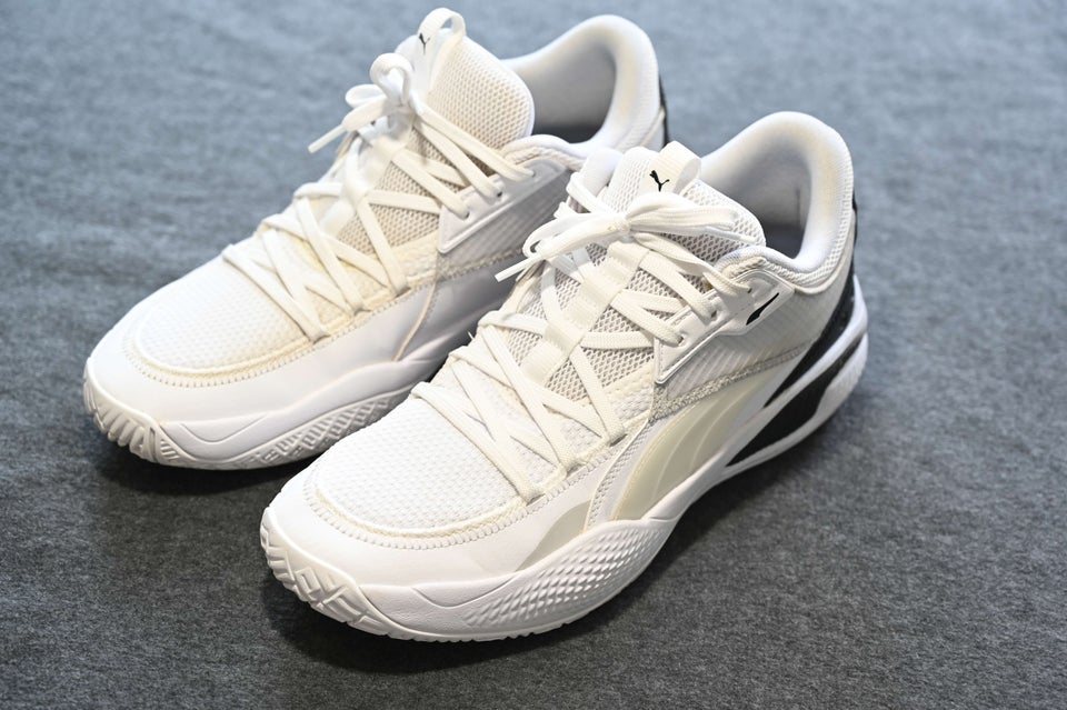 Sneakers Puma str 455