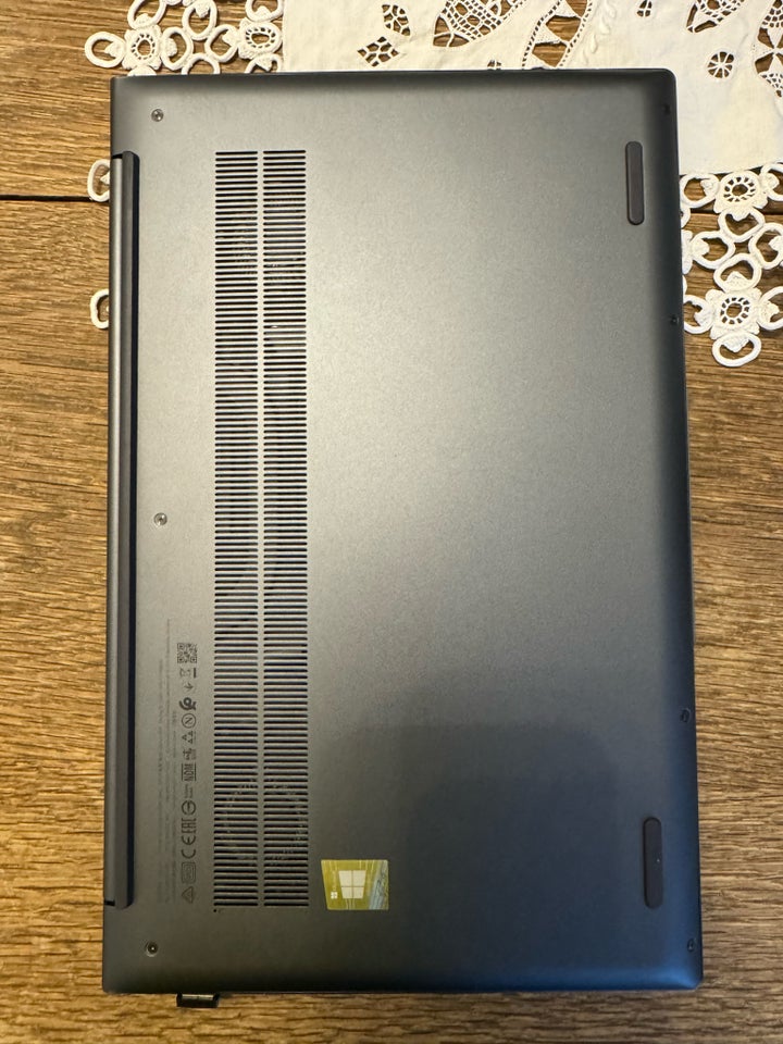 Lenovo Yoga Slim 7 Pro 14”, AMD Ryzen