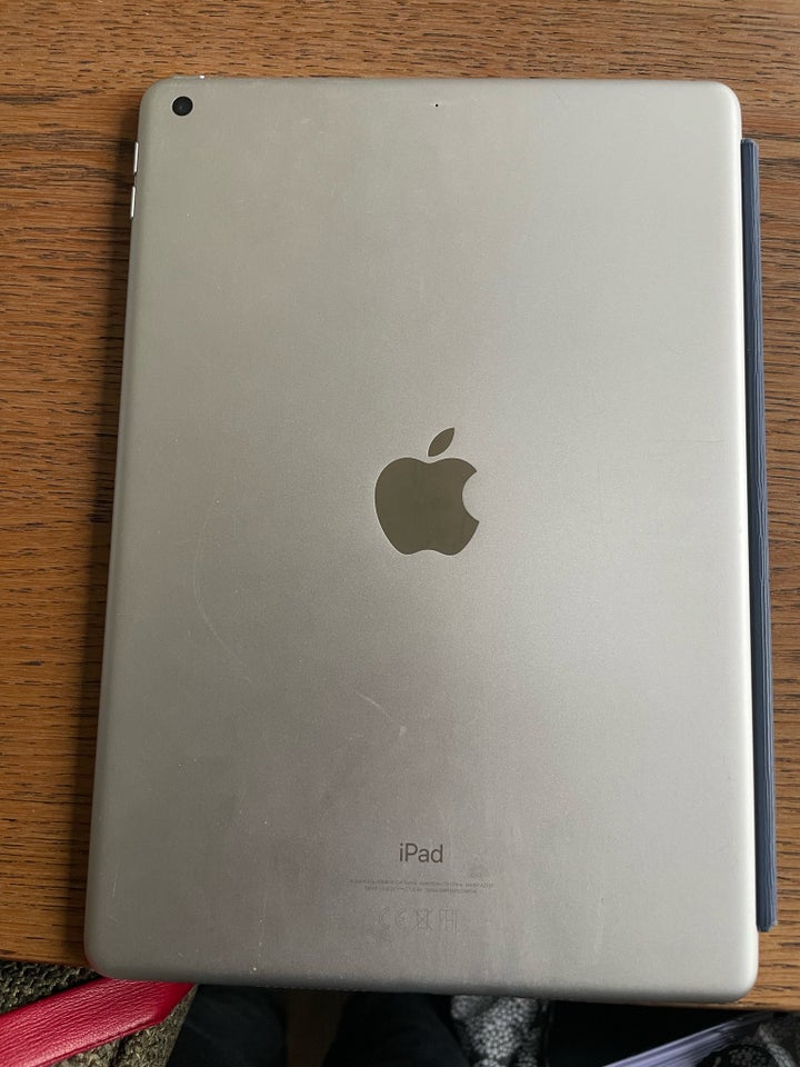 iPad 7, 128 GB, hvid