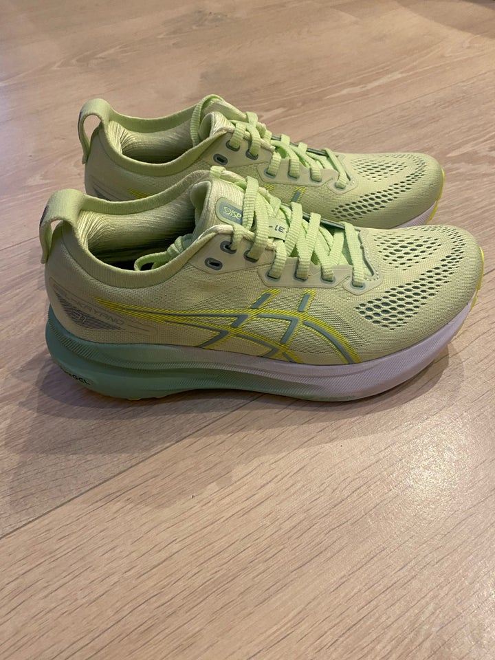 Løbesko, Asics Gel Kayano 31, str.