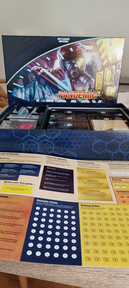 Pandemic Legacy, brætspil