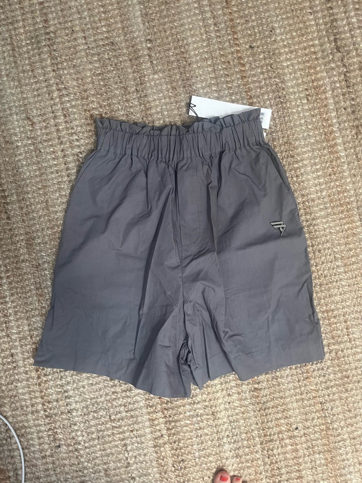 Shorts Remain str 34