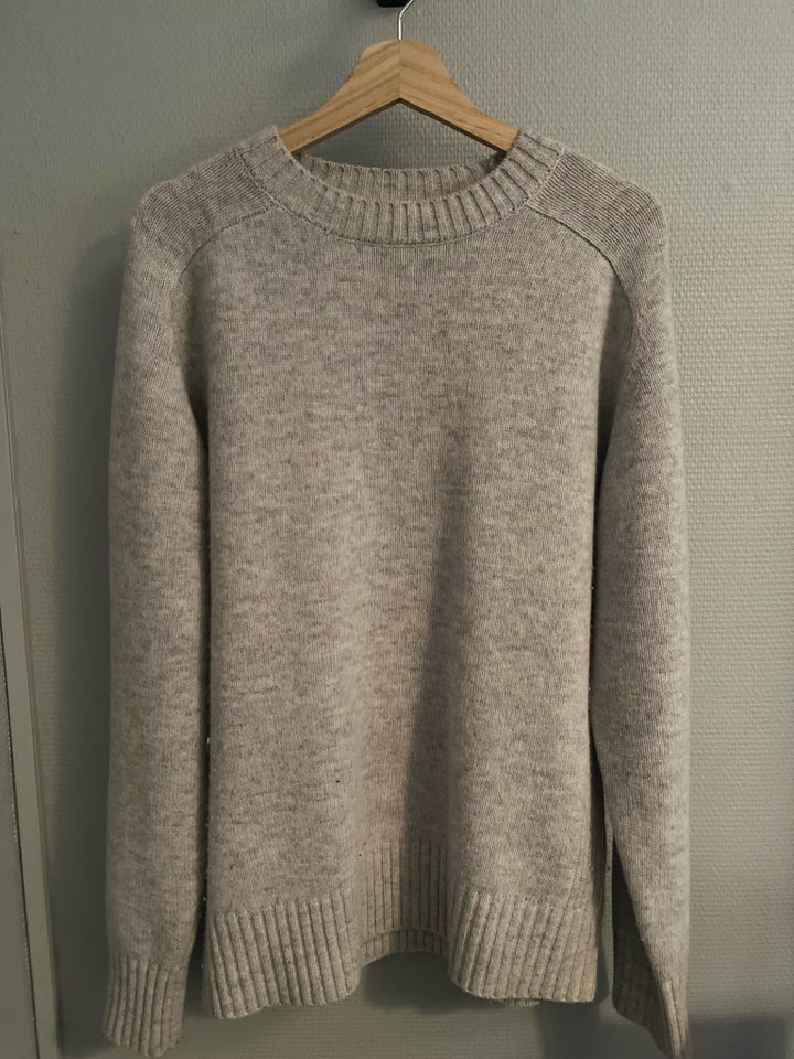 Sweater, ILLUM, str. M