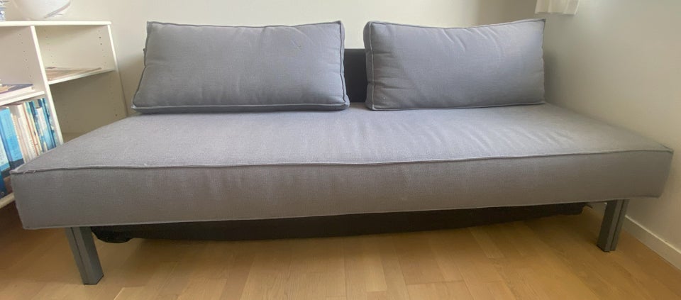 Sovesofa INNOVATION LIVING b: