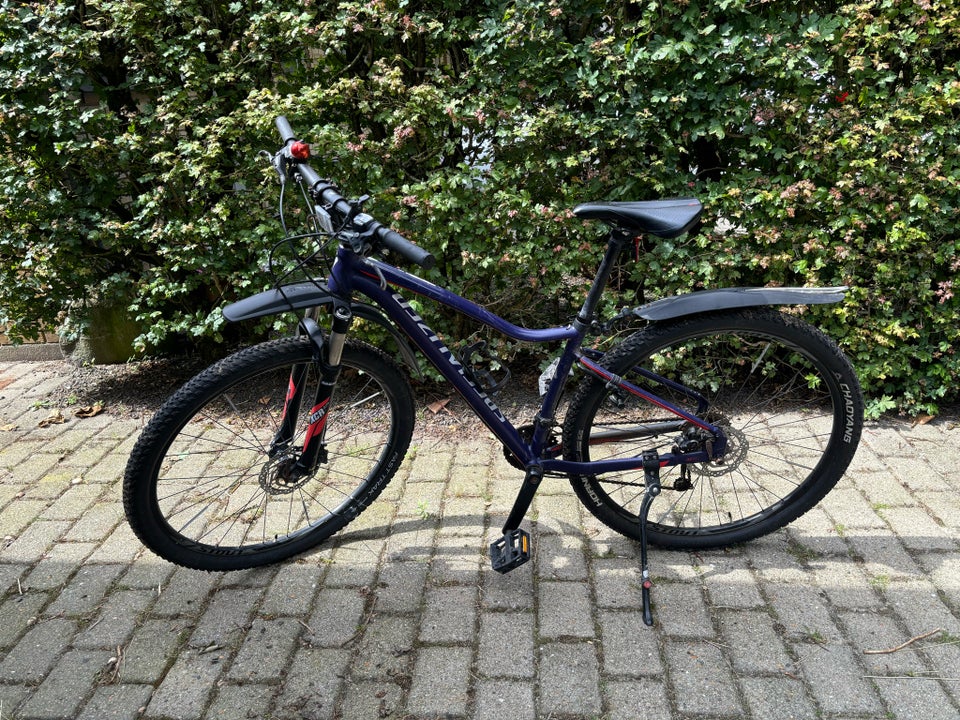 Specialized JETT hardtail 18