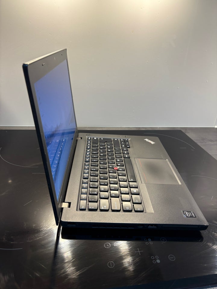 Lenovo T440, God