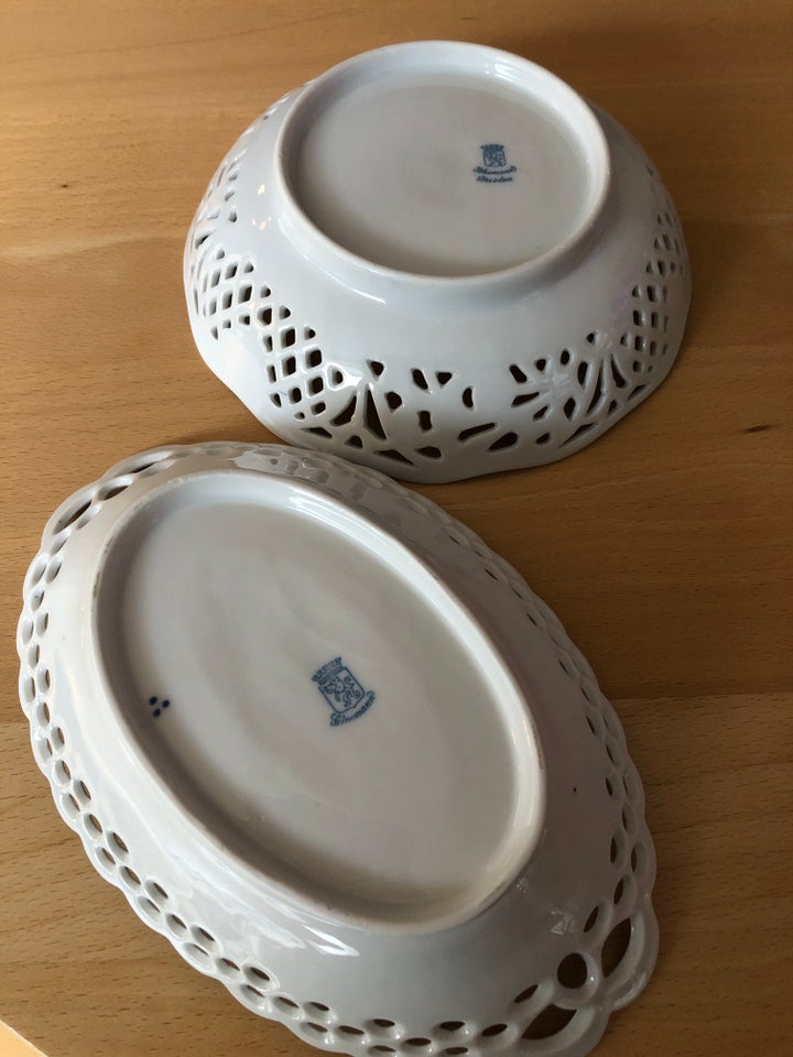 Porcelæn, Skåle, Engelsk og Tysk