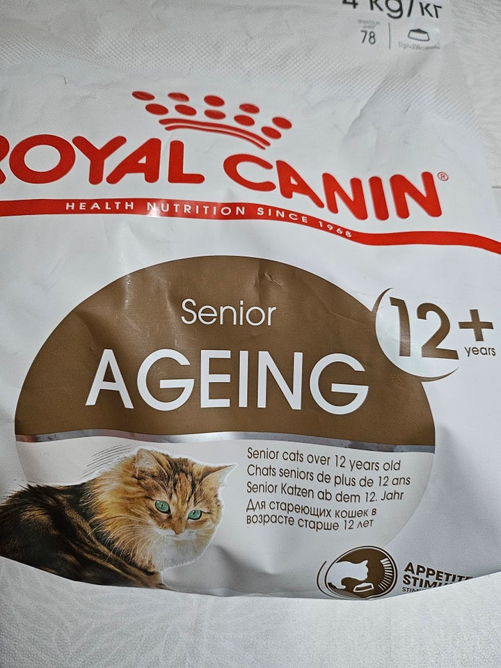 Kattefoder, Royal Canin Ageing 12+