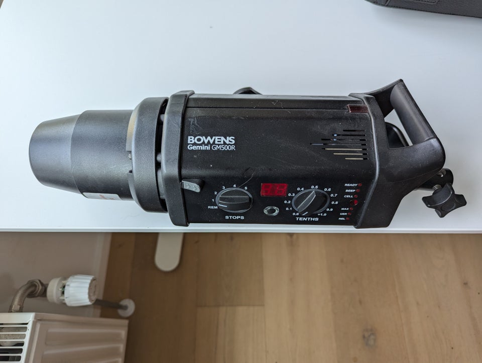 Bowens, Gemini GM500R, God