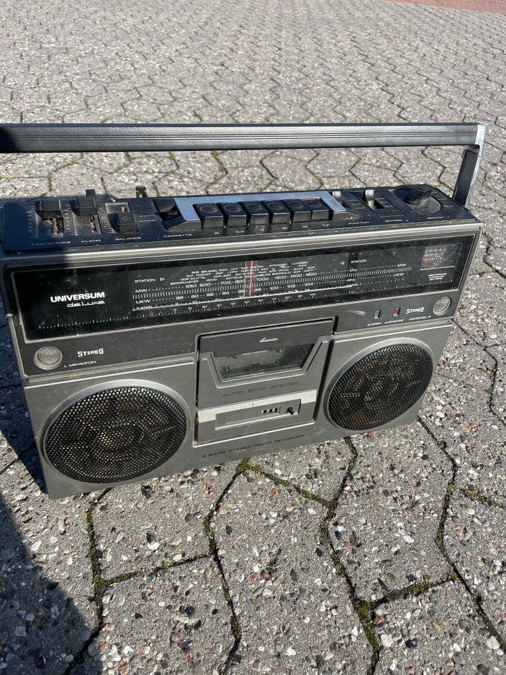 Ghettoblaster, Andet, God