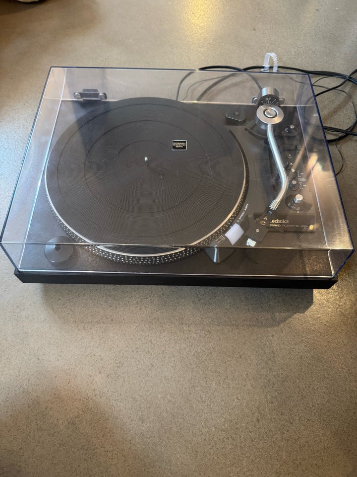 Pladespiller, Technics, SL-23A