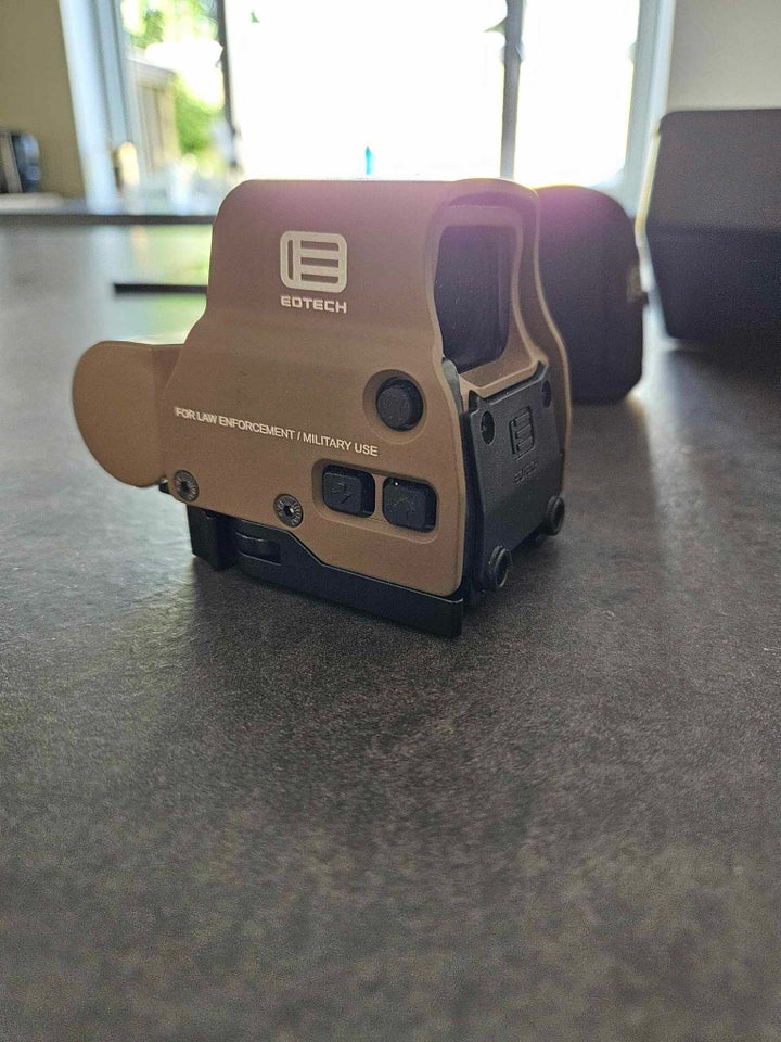 Hardballudstyr EOtech 588 eps3