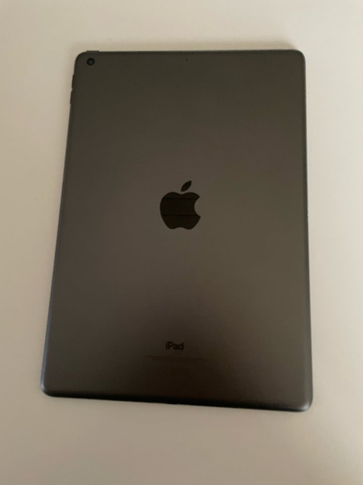 iPad 9, 64 GB, sort