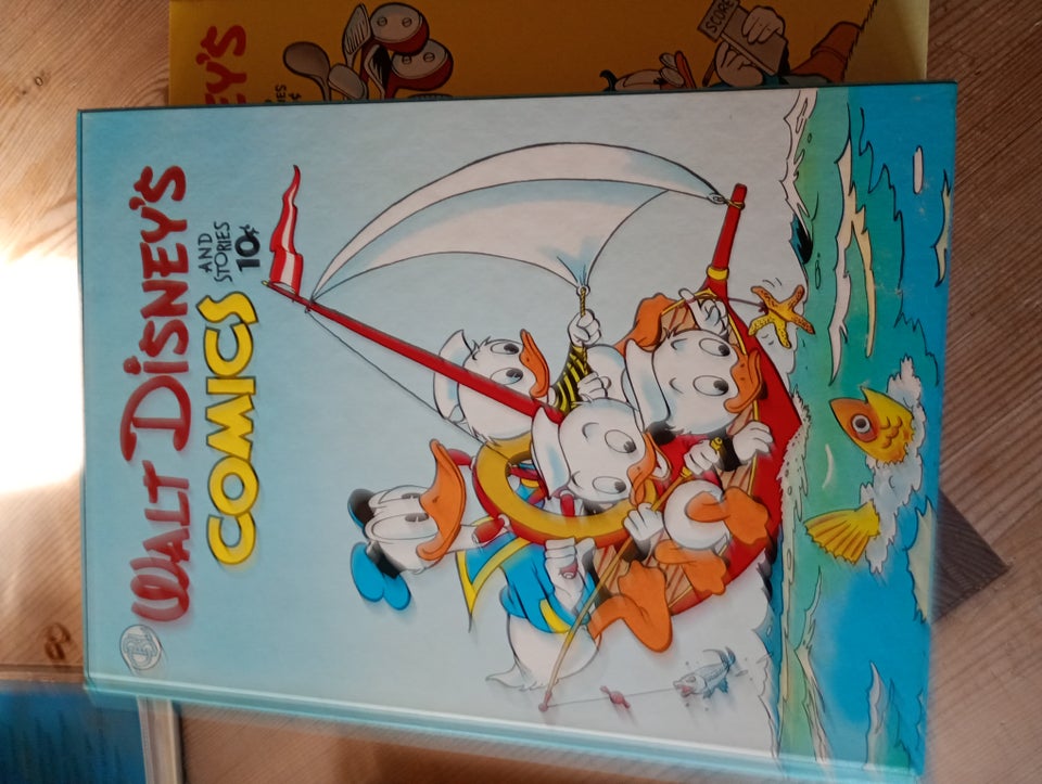 Walt Disneys comics and stories. 10