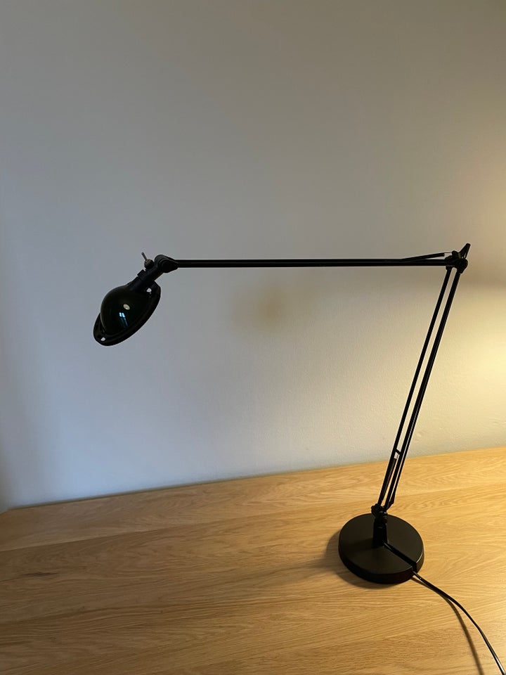 Arkitektlampe, Berenice Luceplan