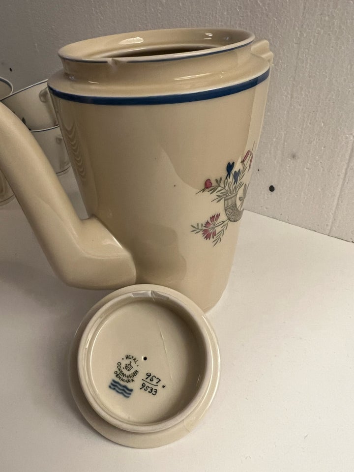 Porcelæn, Kaffestel, Royal