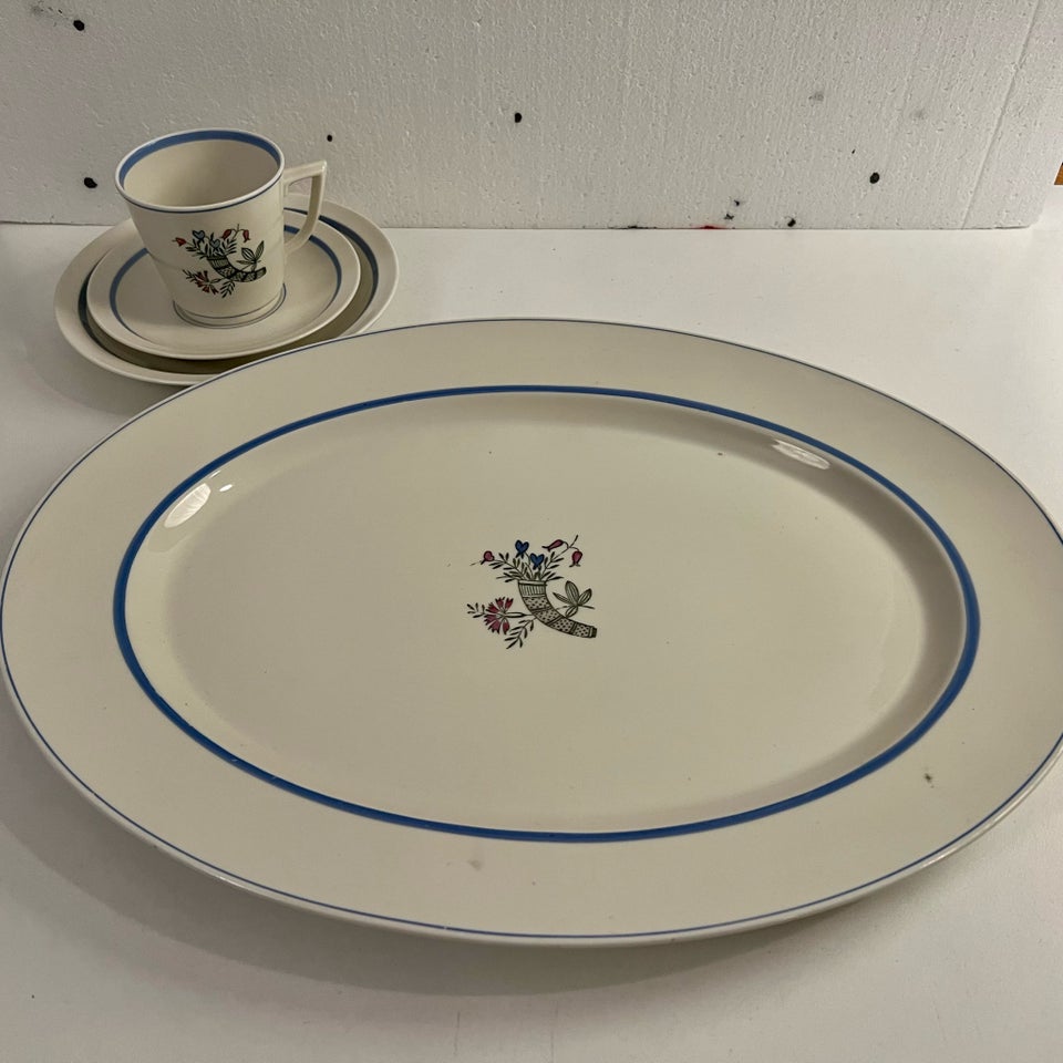 Porcelæn, Kaffestel, Royal