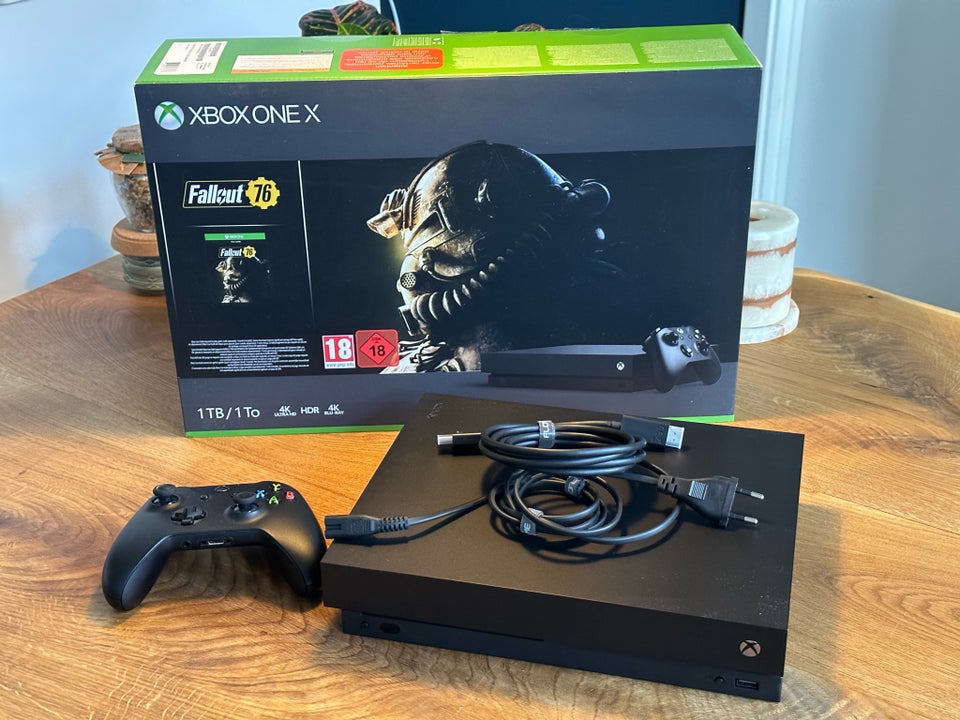 Xbox One X, 1787, Perfekt