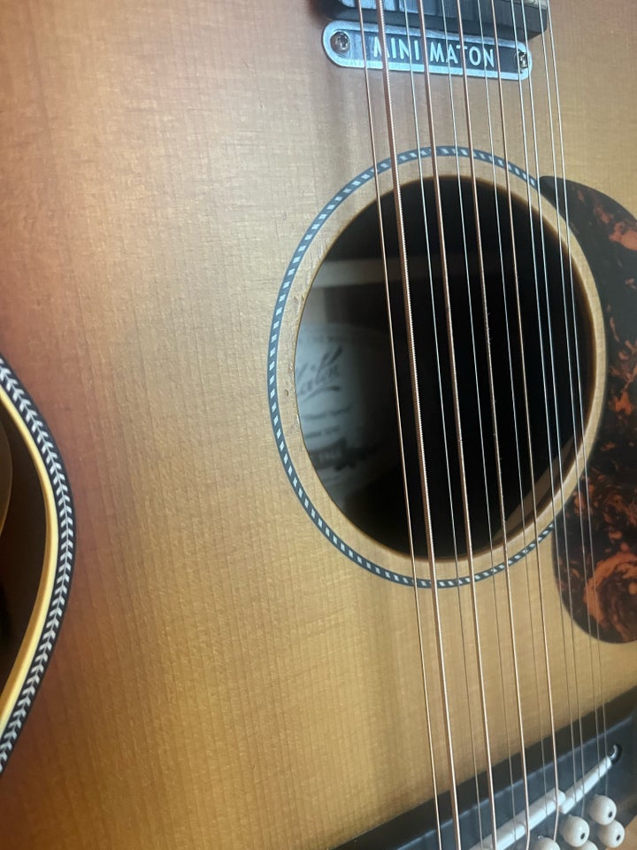 Andet, Maton EMD12