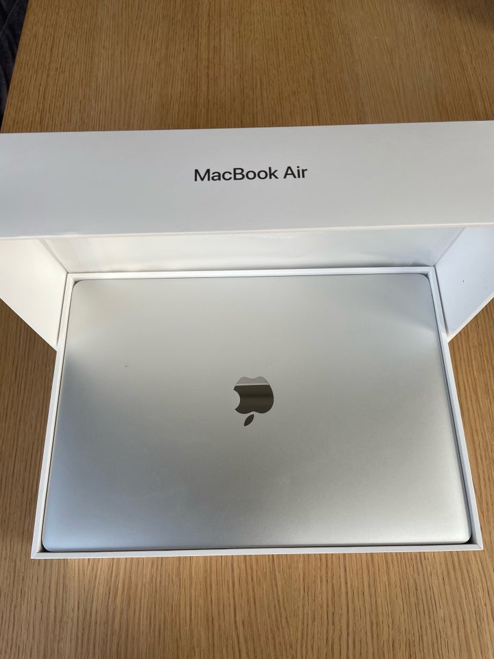 MacBook Air 13" 2019 16 GHz