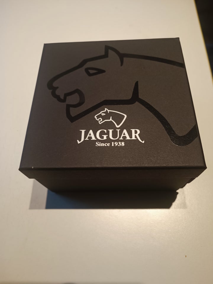 Smartwatch, Jaguar