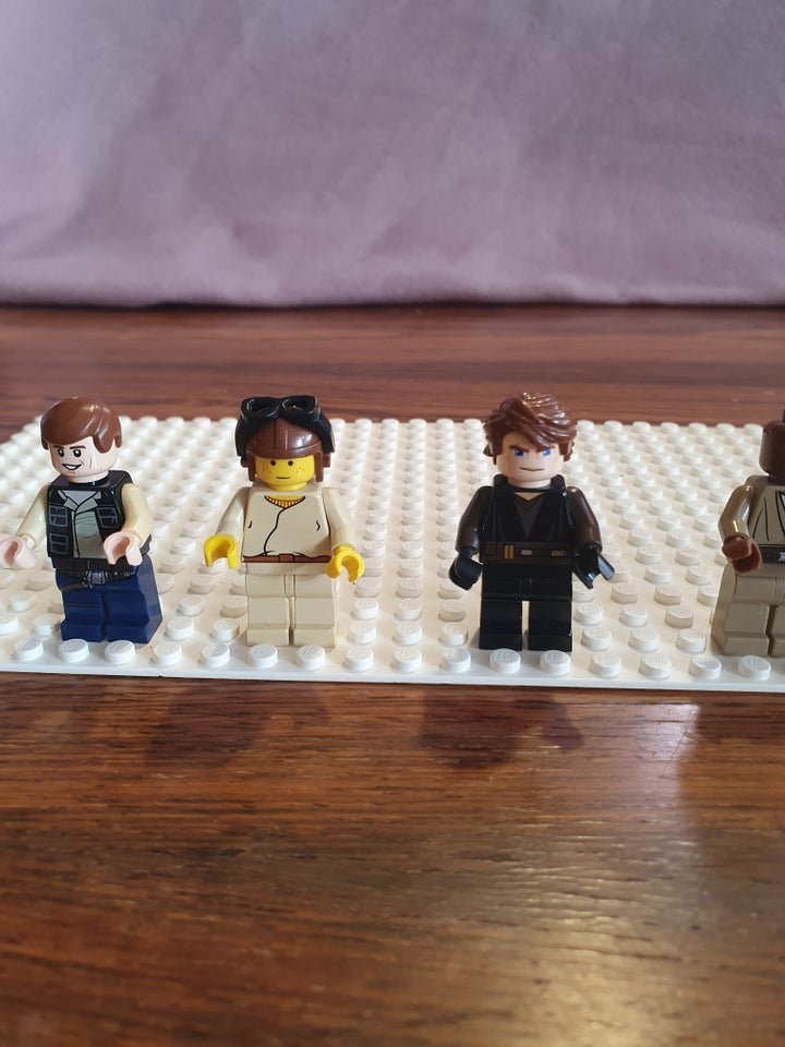 Lego Star Wars, Figurer