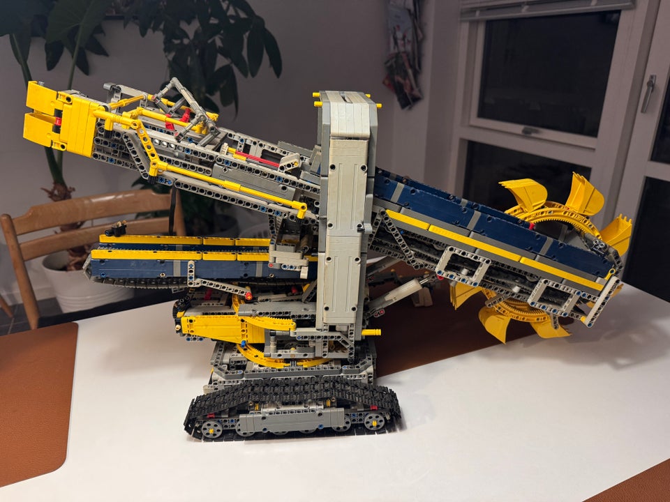 Lego Technic, 42055