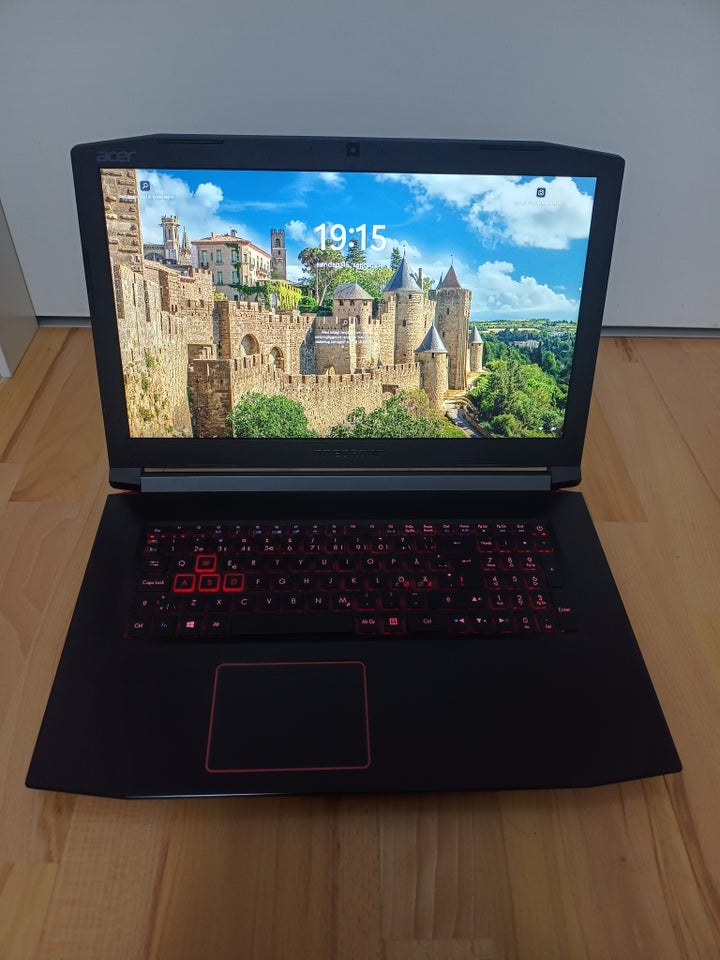 Acer Predator 17,3" i7, 2,8 GHz, 12