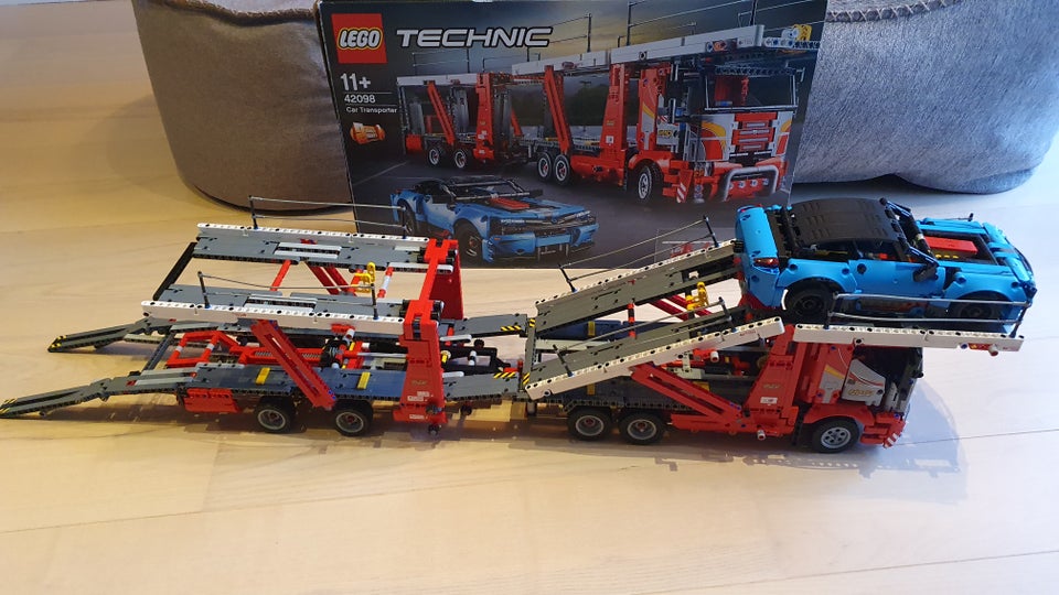 Lego Technic 42098