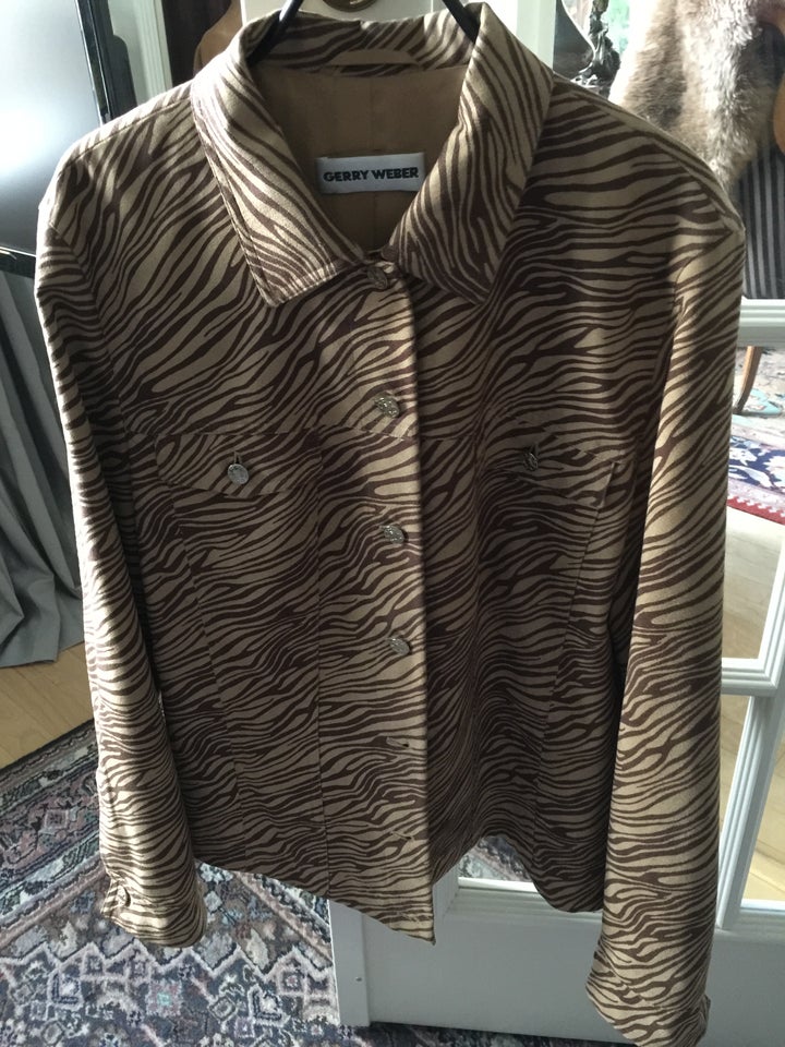 Jakke, str. 40, "GERRY WEBER"